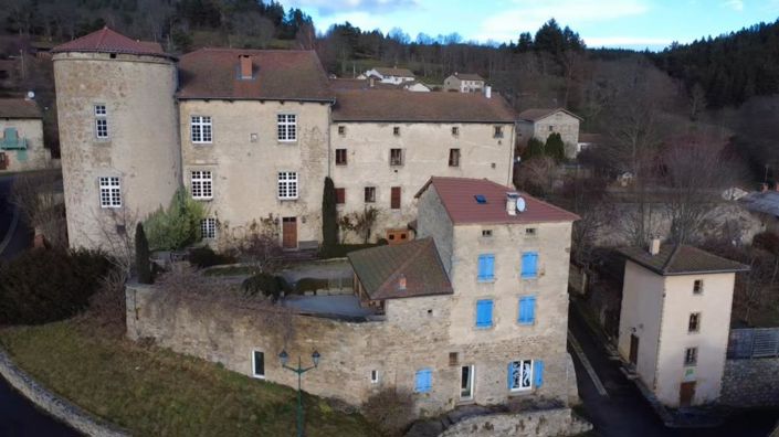 Image No.3-Propriété de 15 chambres à vendre à Saint-Germain-l'Herm