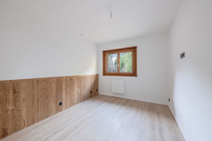 Image No.11-4 Bed Apartment for sale