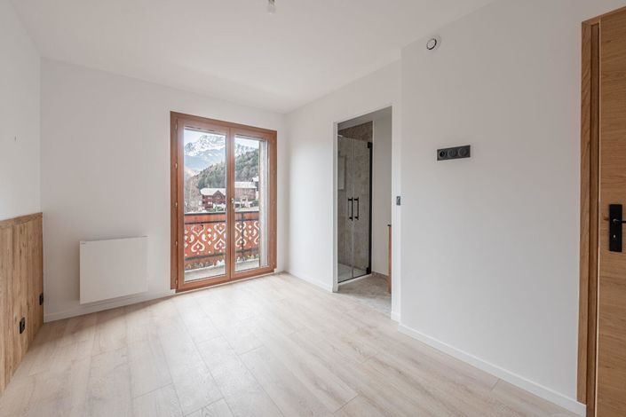 Image No.6-3 Bed Apartment for sale