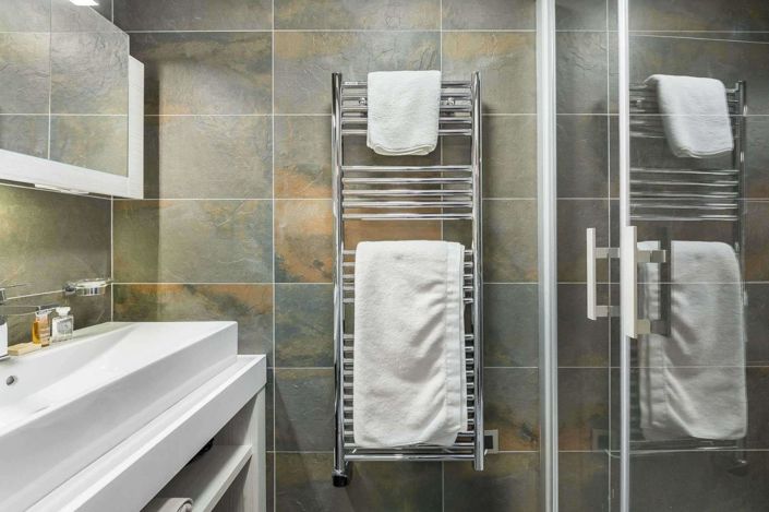 Image No.18-4 Bed Apartment for sale