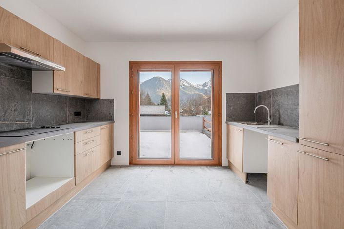 Image No.4-3 Bed Apartment for sale