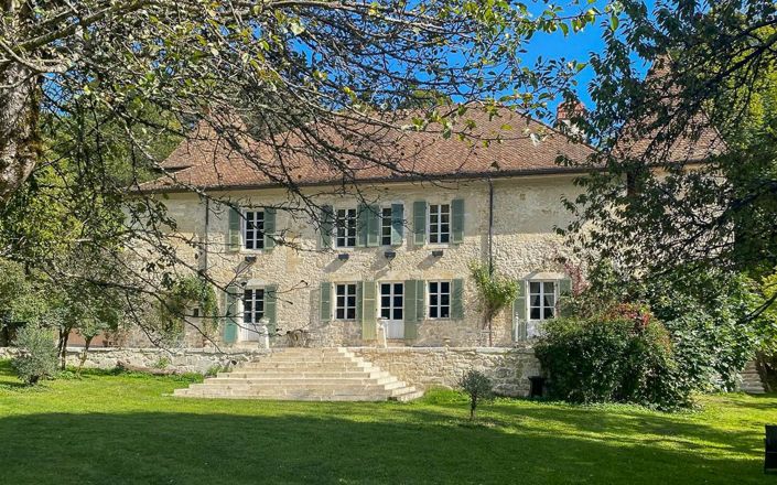 Image No.2-Maison de 7 chambres à vendre à Ain