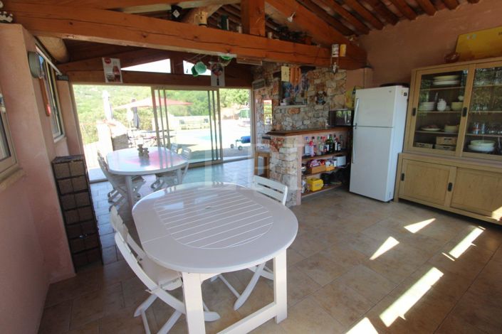 Image No.13-4 Bed House for sale