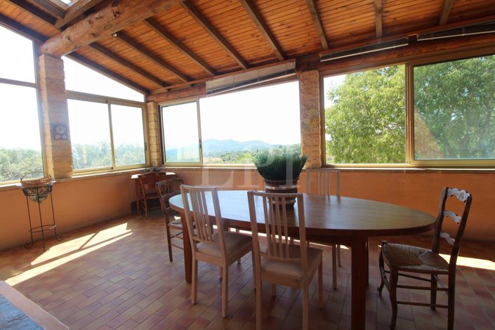 Image No.7-4 Bed House for sale