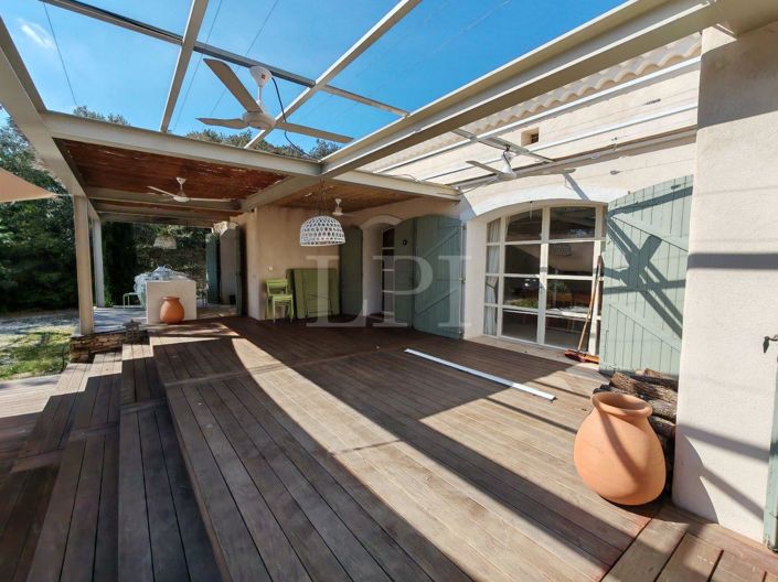 Image No.24-4 Bed House for sale