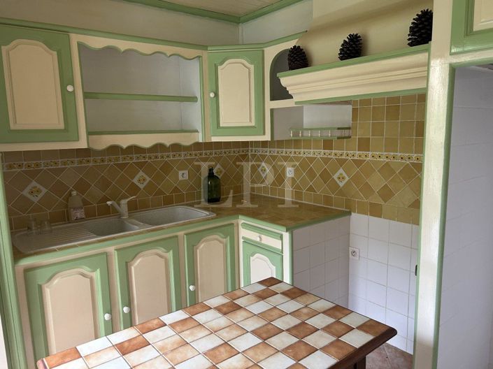 Image No.3-3 Bed House for sale