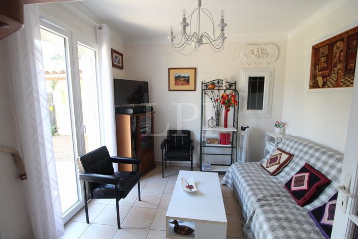 Image No.5-Maison de 3 chambres à vendre à Saint-Martin-de-Castillon