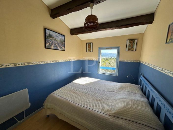 Image No.6-4 Bed House for sale