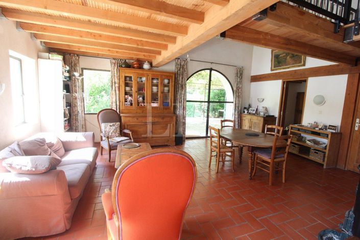 Image No.4-5 Bed House for sale