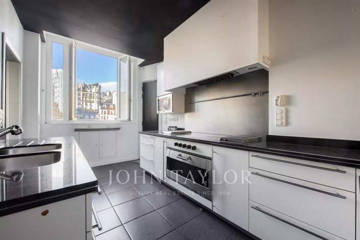 Image No.8-3 Bed Apartment for sale