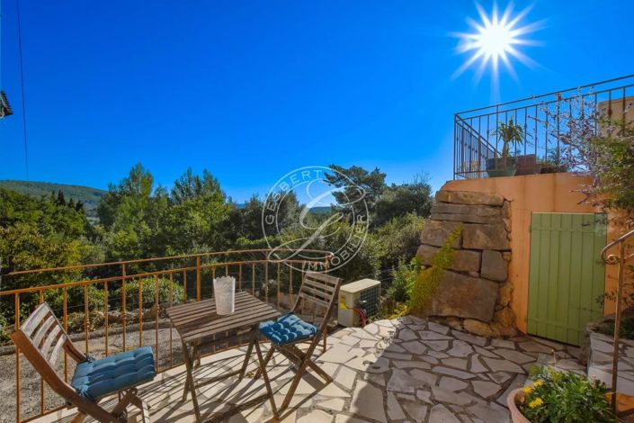 Image No.24-4 Bed House for sale