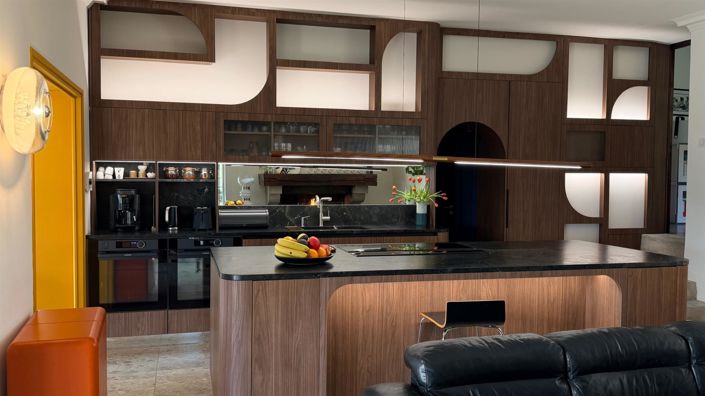 Image No.4-6 Bed House for sale