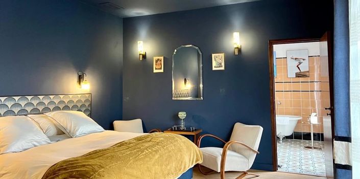 Image No.9-6 Bed House for sale