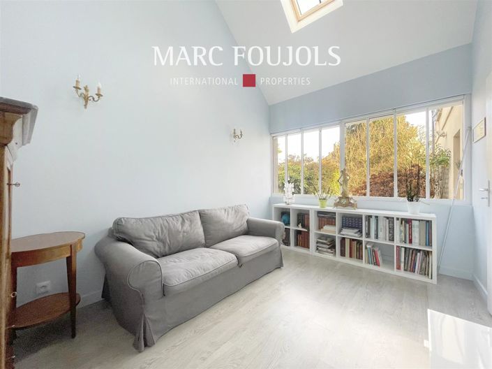 Image No.10-4 Bed House for sale