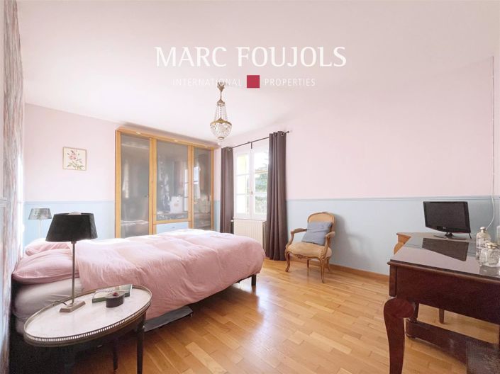 Image No.14-4 Bed House for sale