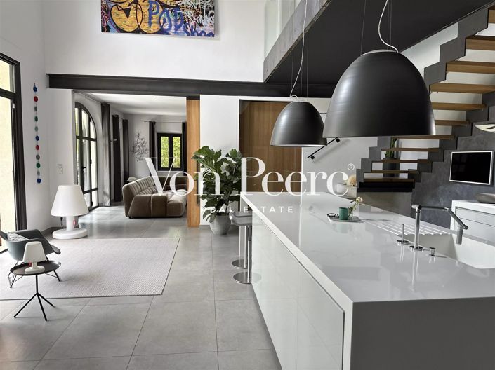 Image No.16-4 Bed House for sale