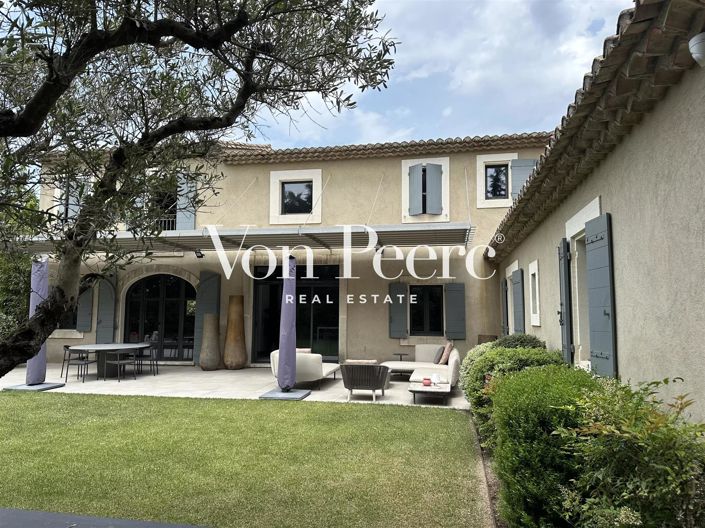 Image No.3-4 Bed House for sale