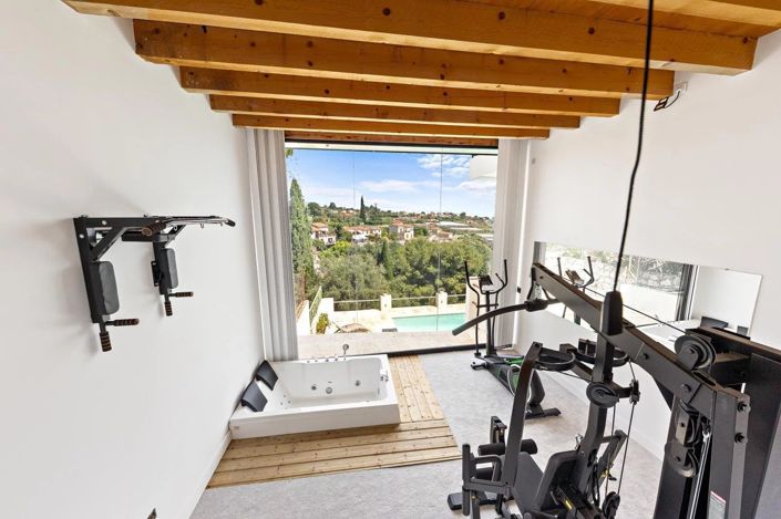 Image No.18-3 Bed House for sale