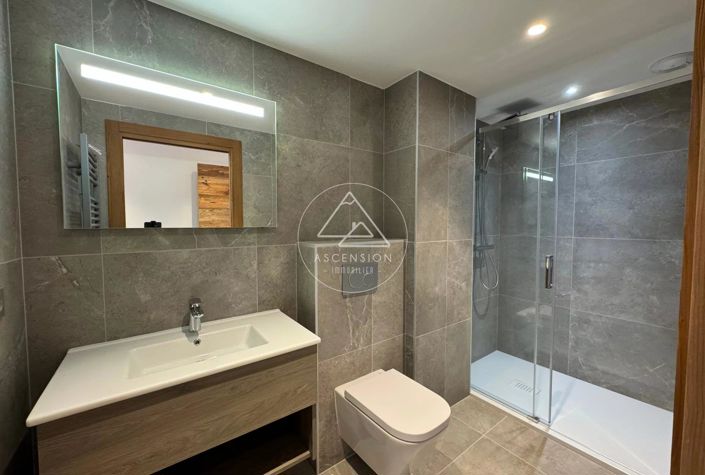 Image No.8-4 Bed Apartment for sale