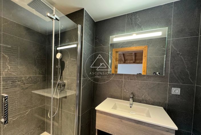 Image No.15-3 Bed Apartment for sale