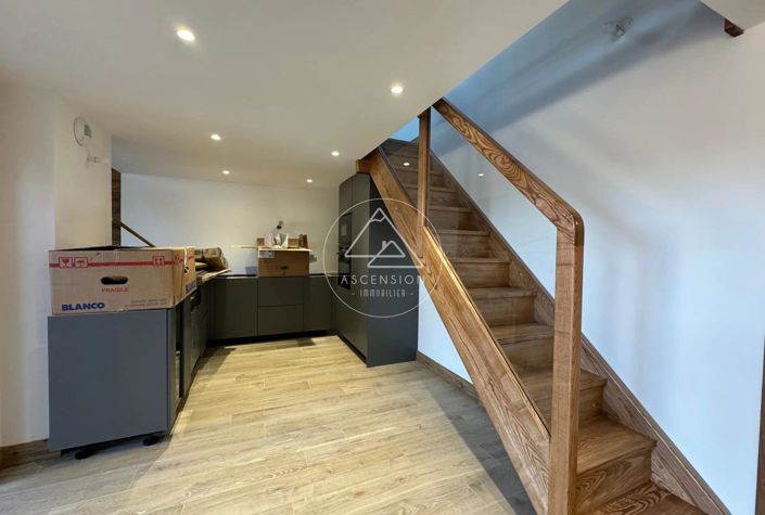 Image No.11-3 Bed Apartment for sale