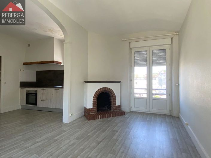 Image No.2-House for sale