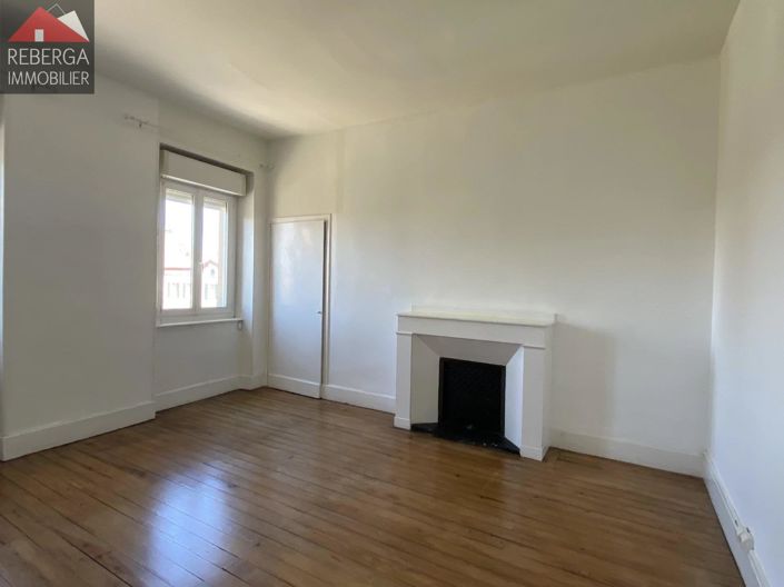 Image No.35-House for sale