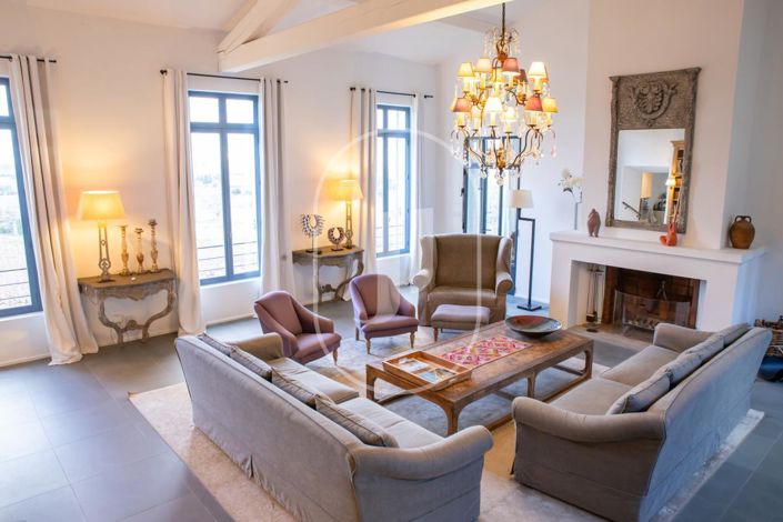 Image No.4-5 Bed House for sale