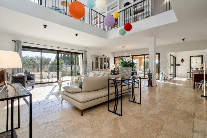 Image No.12-4 Bed House for sale