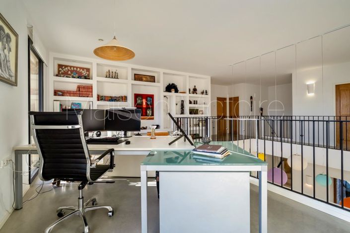 Image No.14-4 Bed House for sale