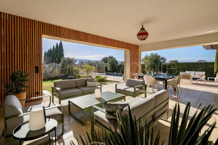 Image No.5-4 Bed House for sale