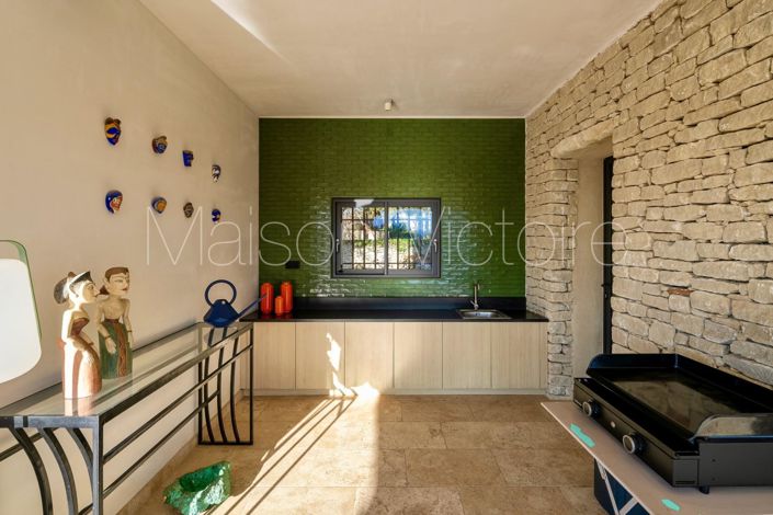 Image No.6-4 Bed House for sale