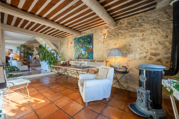 Image No.15-3 Bed House for sale