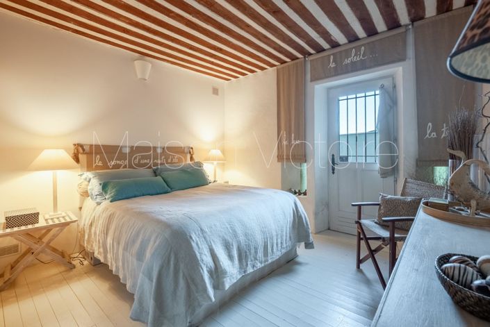 Image No.18-3 Bed House for sale