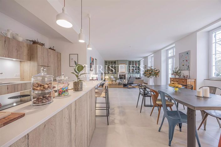 Image No.3-4 Bed House for sale