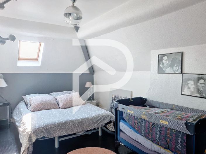 Image No.7-4 Bed House for sale