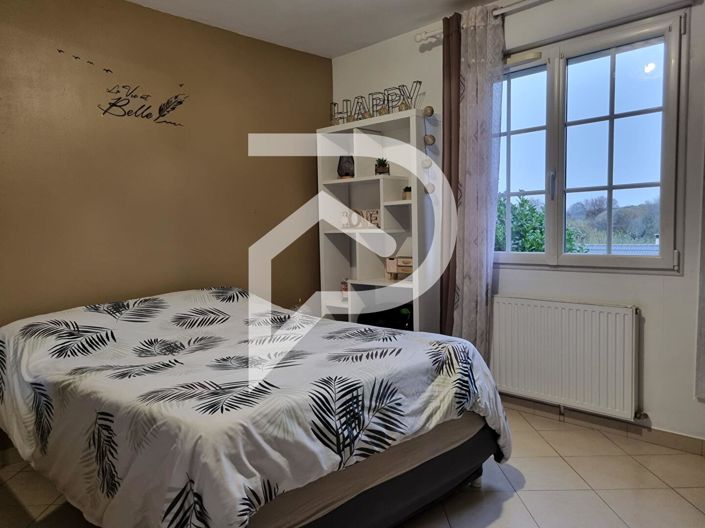 Image No.8-3 Bed House for sale