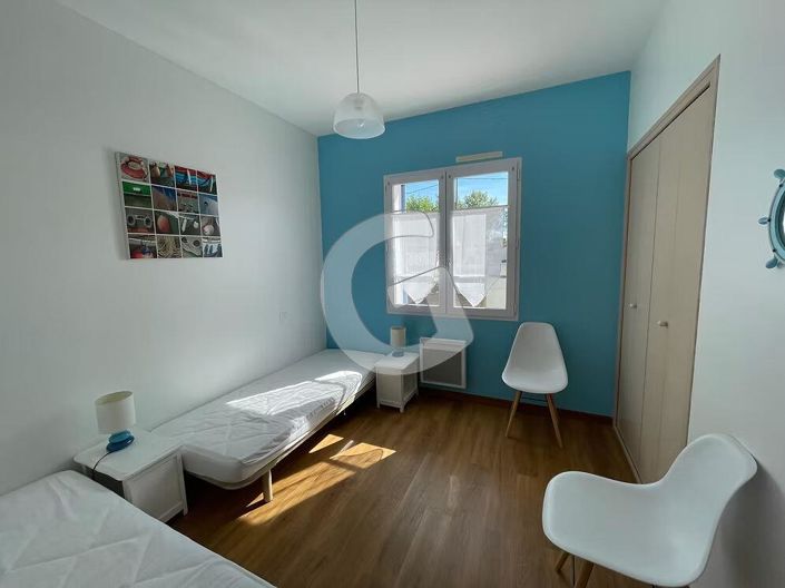 Image No.12-5 Bed House for sale