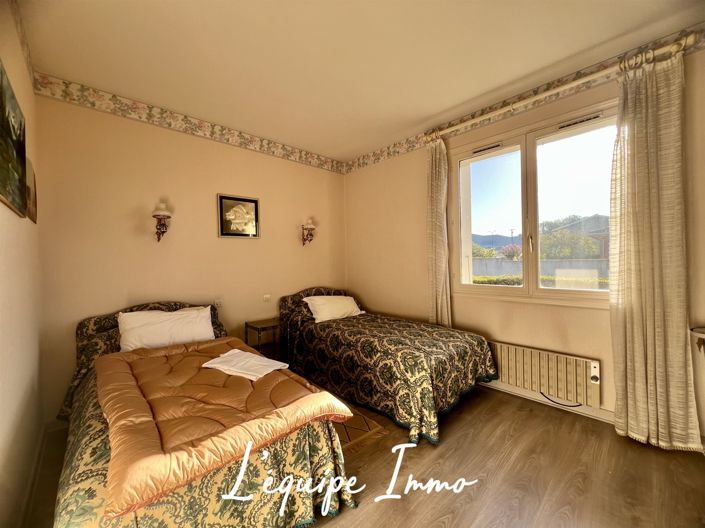 Image No.13-4 Bed House for sale