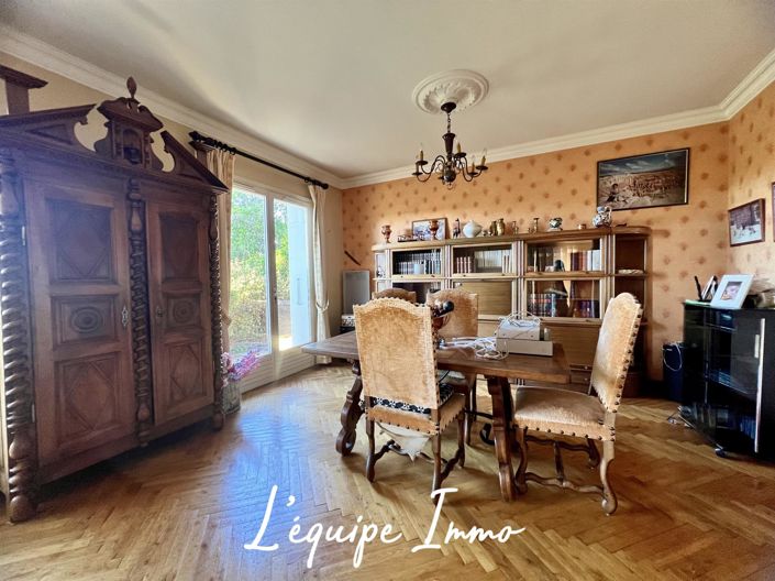 Image No.4-4 Bed House for sale