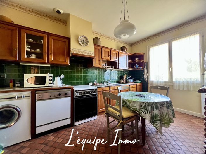 Image No.7-4 Bed House for sale