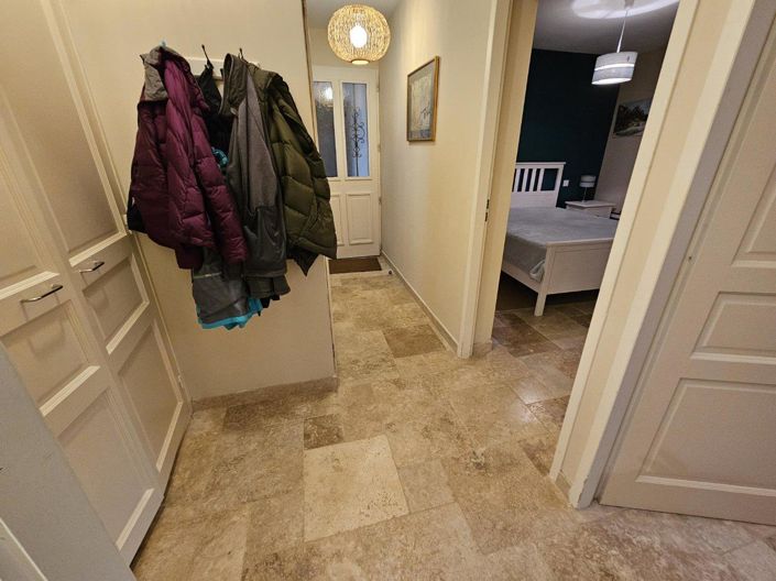 Image No.6-2 Bed House for sale