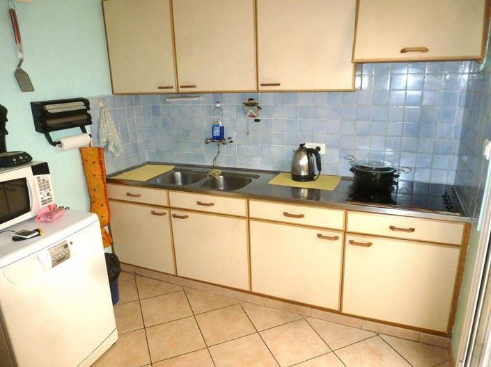 Image No.13-2 Bed House for sale