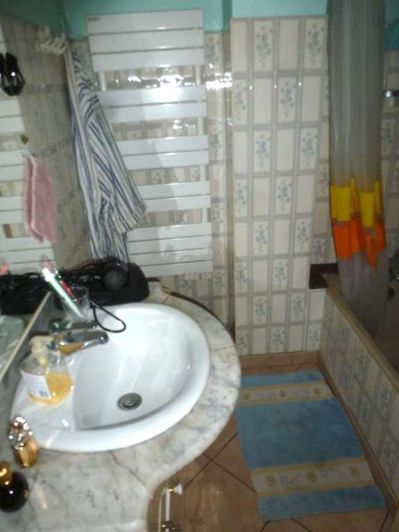 Image No.20-2 Bed House for sale