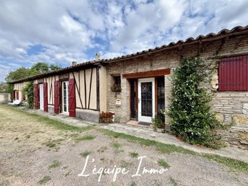 1 - L'Isle-Jourdain, House