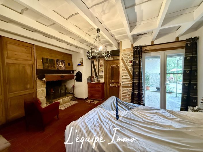 Image No.10-4 Bed House for sale