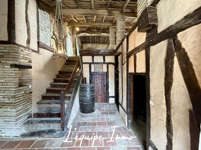 Image No.14-4 Bed House for sale