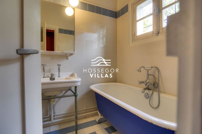 Image No.13-11 Bed House for sale