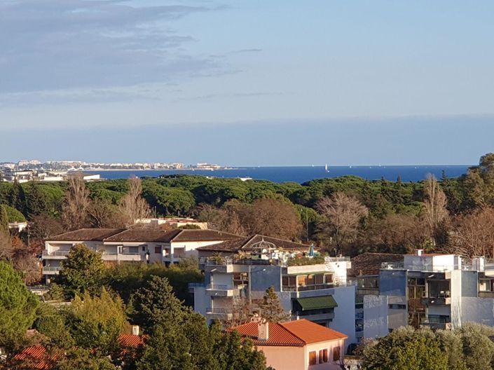 Image No.13-2 Bed Apartment for sale