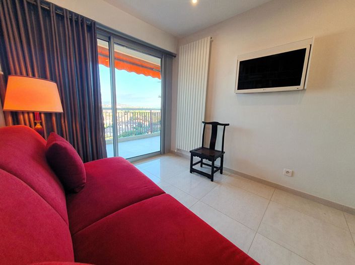 Image No.17-2 Bed Apartment for sale